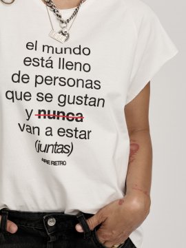 CAMISETA CHICA "PERSONAS" BLANCA
