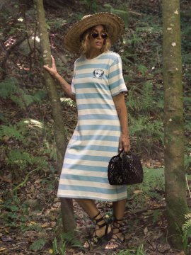 VESTIDO BORDADO "LA VIDA VUELA" AZUL