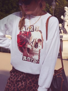 SUDADERA "SUEÑO LUEGO EXISTO" BLANCA
