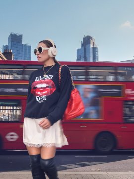 SUDADERA "LABIOS" ROCK YOU