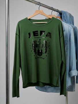 CAMISETA VERDE "JEFA"
