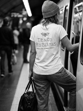 CAMISETA BLANCA "PROBLEMAS"