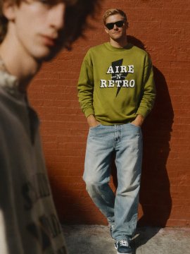 SUDADERA UNISEX "AIRE RETRO ROCK" VERDE