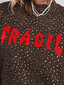 SUDADERA LEOPARDO "FRÁGIL"