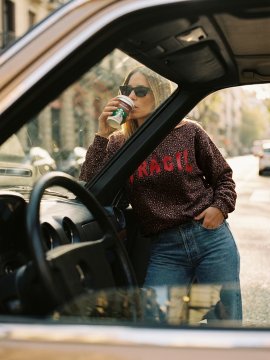 SUDADERA LEOPARDO "FRÁGIL"
