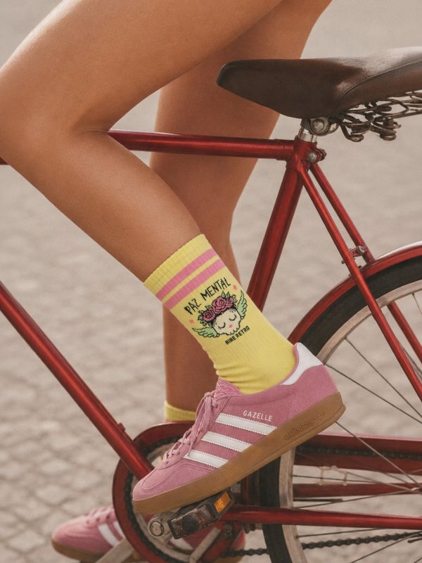 CALCETINES "PAZ MENTAL" AMARILLO