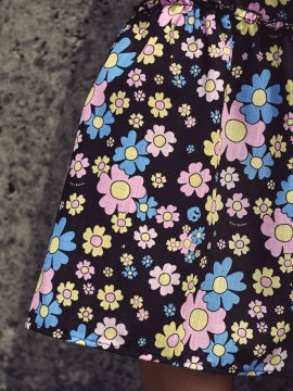 VESTIDO/FALDA "FLOWER POWER"