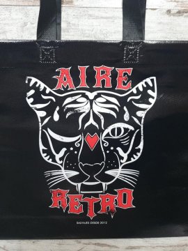BOLSA "AIRE RETRO TIGRE" NEGRA